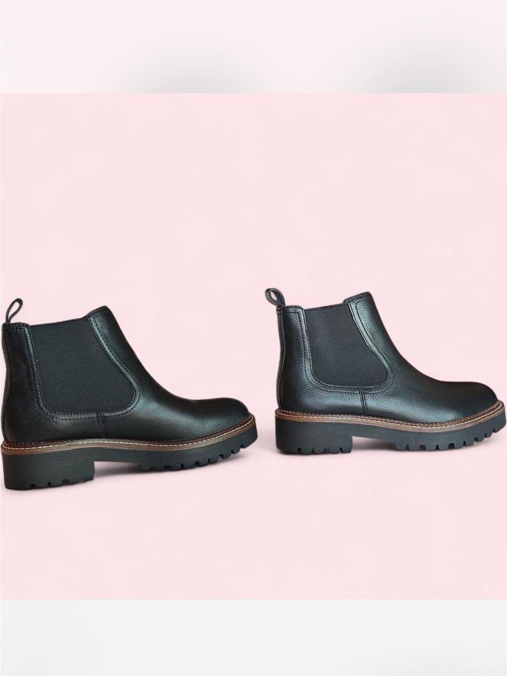 Women's Black Caslon Chelsea Lug Ankle Boots